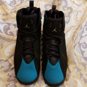 Womans Jordan's like new